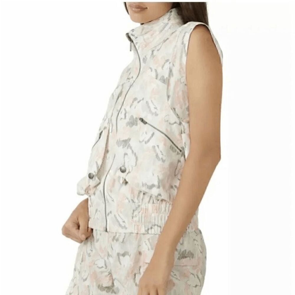 FP Movement Ivory Floral Off the Grid Vest NWT XS